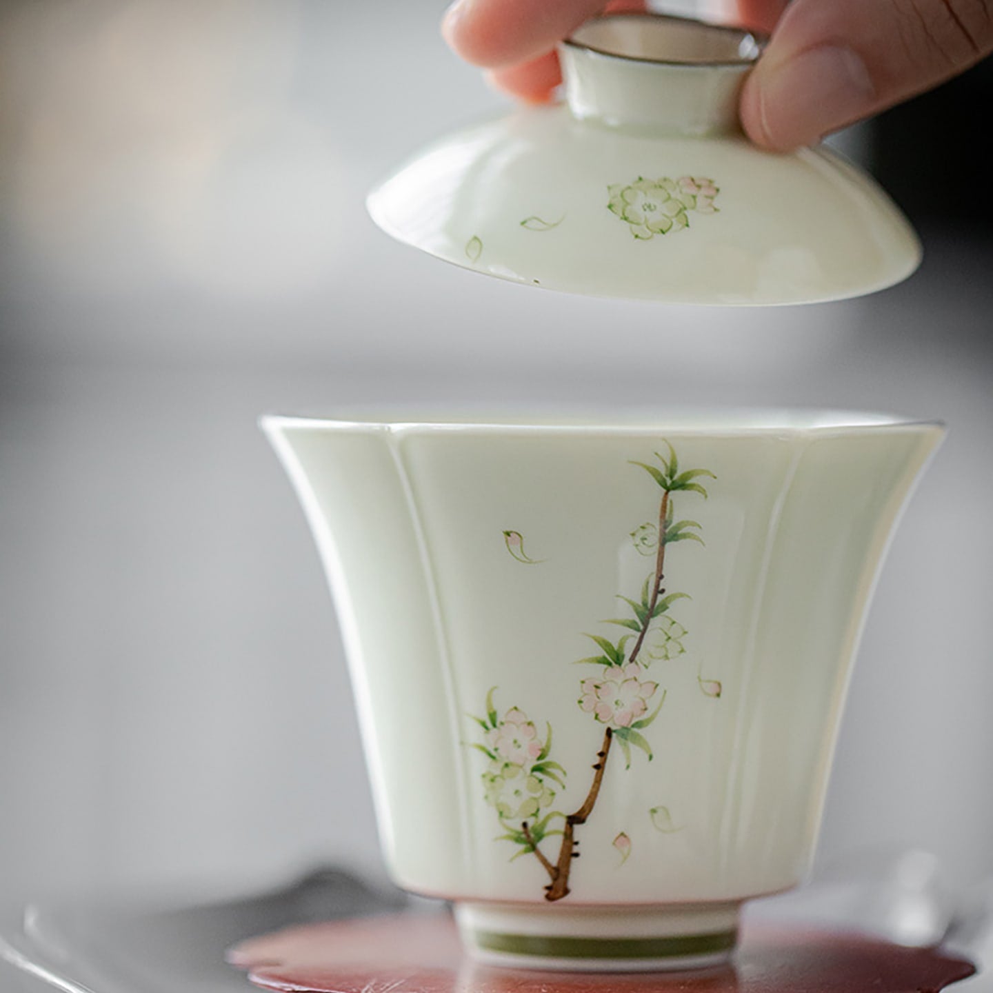 Amber Yellow Plum Rain Contemplation Gaiwan — view 5