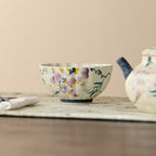 Blue-and-White Iron Red Spring Branch Chrysanthemum Tasting Cup — view 4