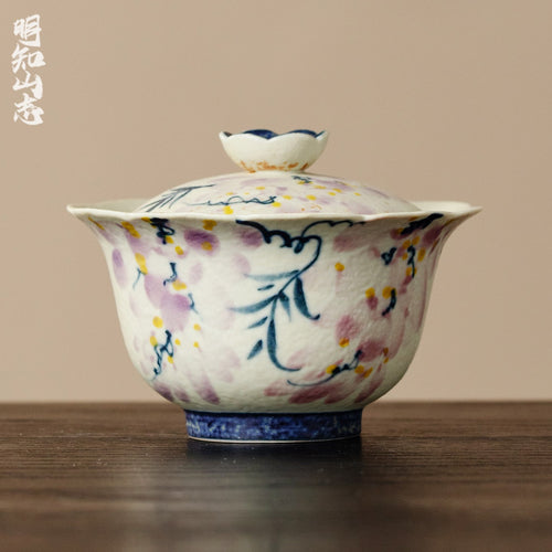 Blue-and-White Iron Red Spring Branch Lotus Flared-Rim Gaiwan — view 2