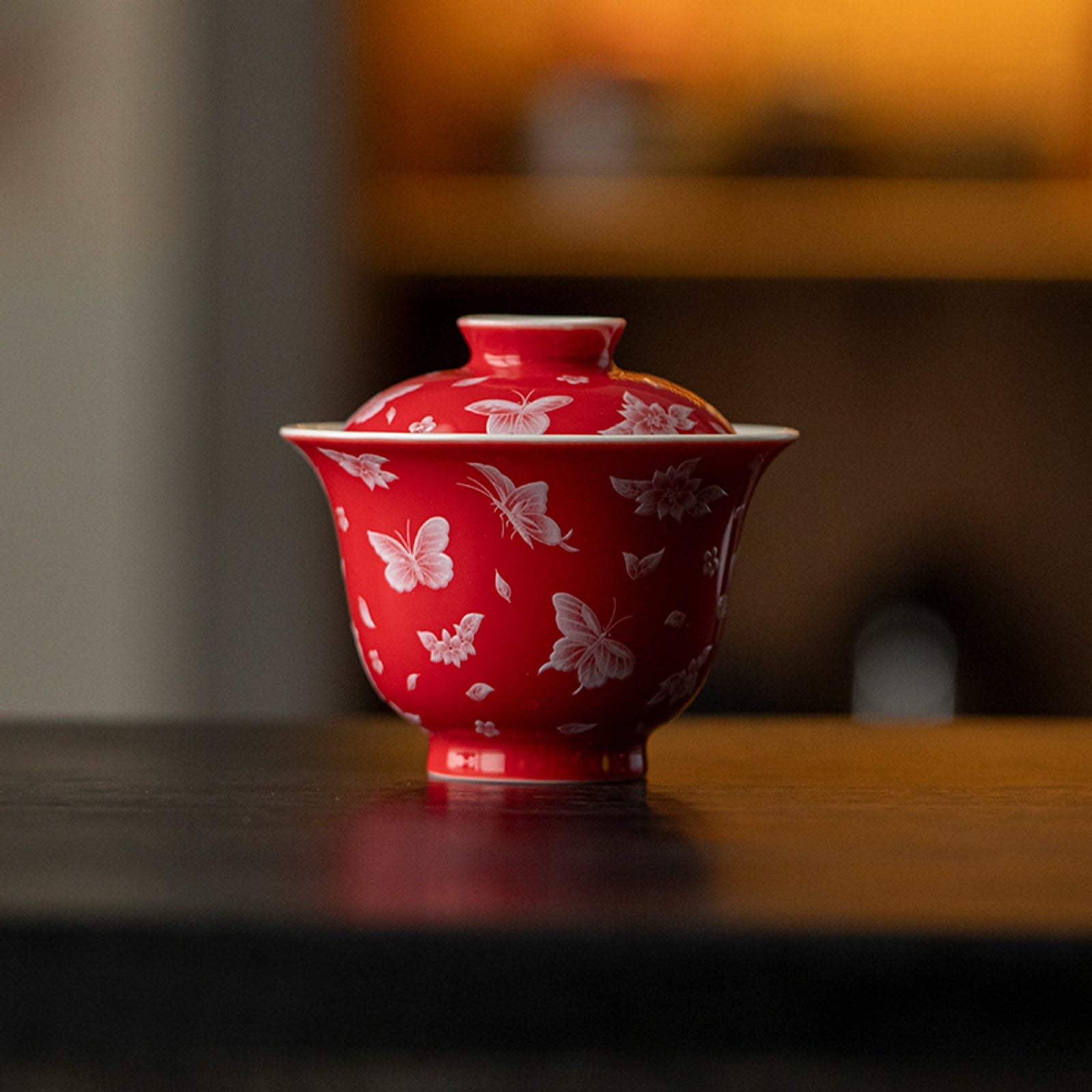 Butterfly Meadow Zhuyun Gaiwan in Flame Red