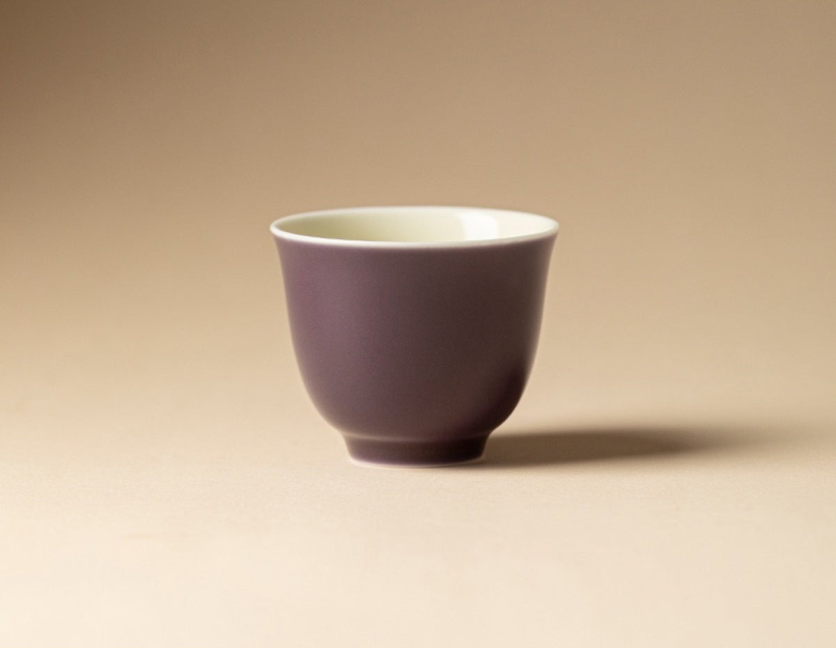 Chromatic Glaze Flower Spirit Cup in Iridescent Violet