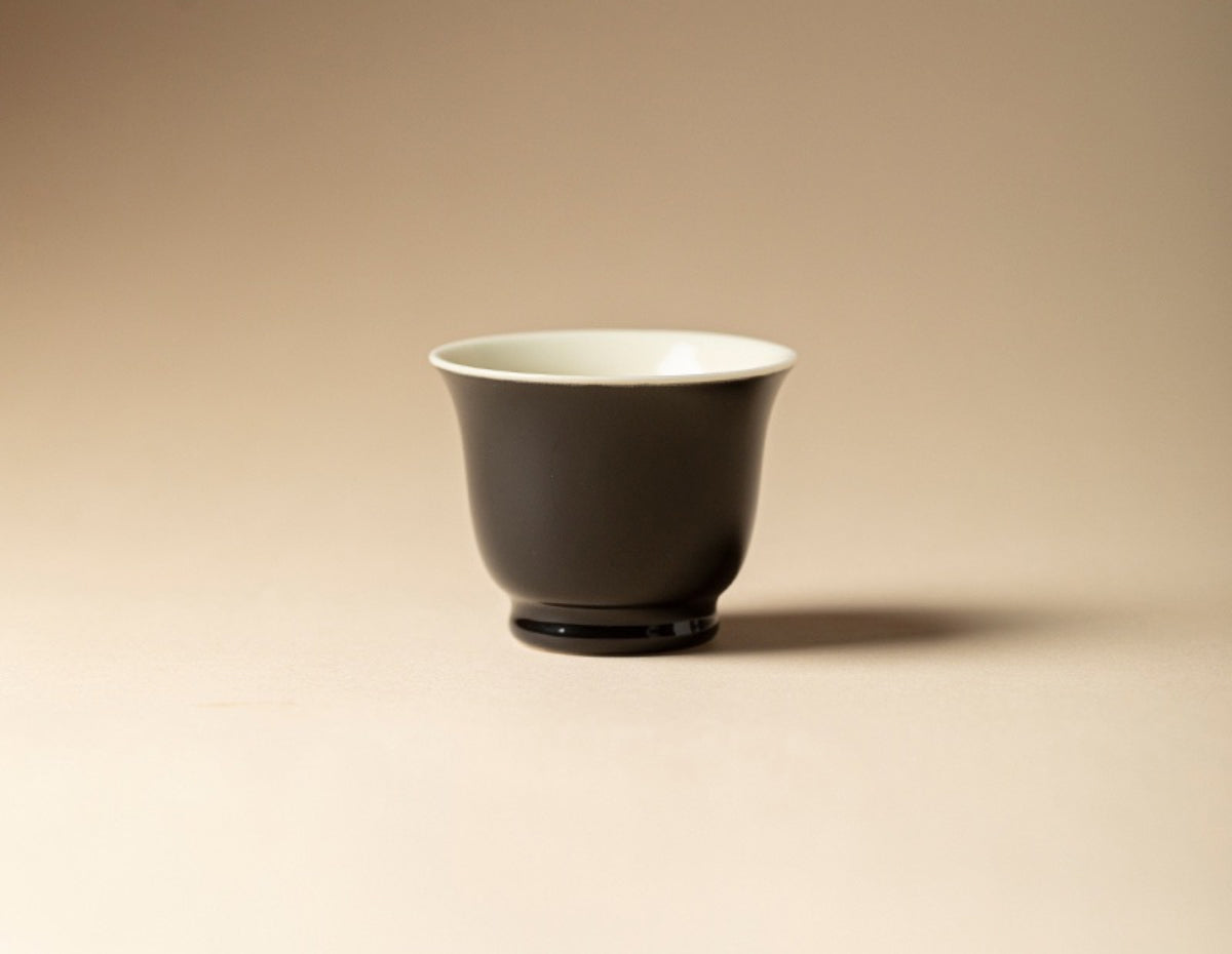 Chromatic Glaze Moyu Cup in Ink Black
