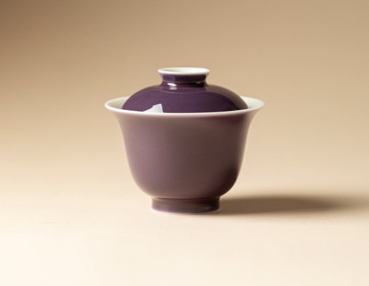 Chromatic Glaze Zhuyun Gaiwan in Iridescent Violet