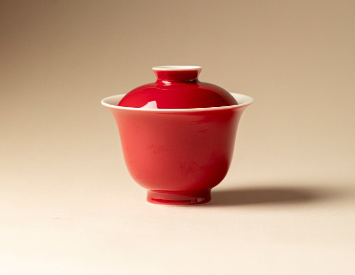 Chromatic Glaze Zhuyun Gaiwan in Lang Red