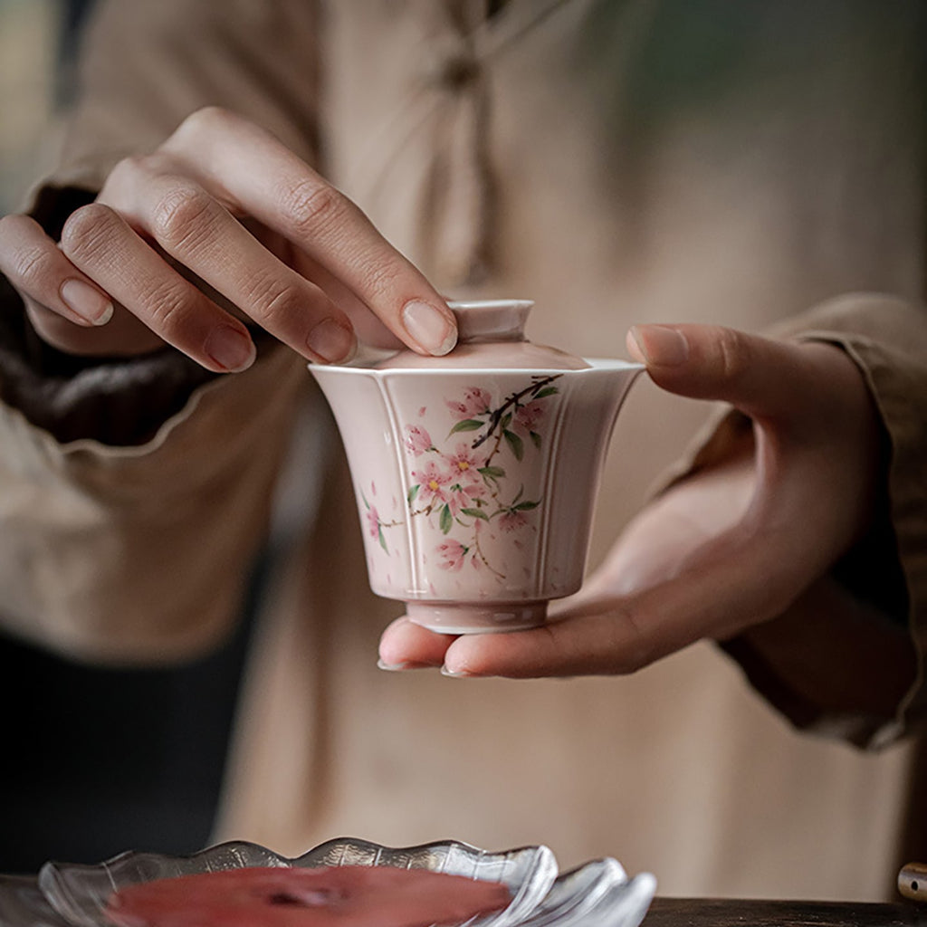 Cinder Rose Falling Peach Ode Contemplation Gaiwan — view 3