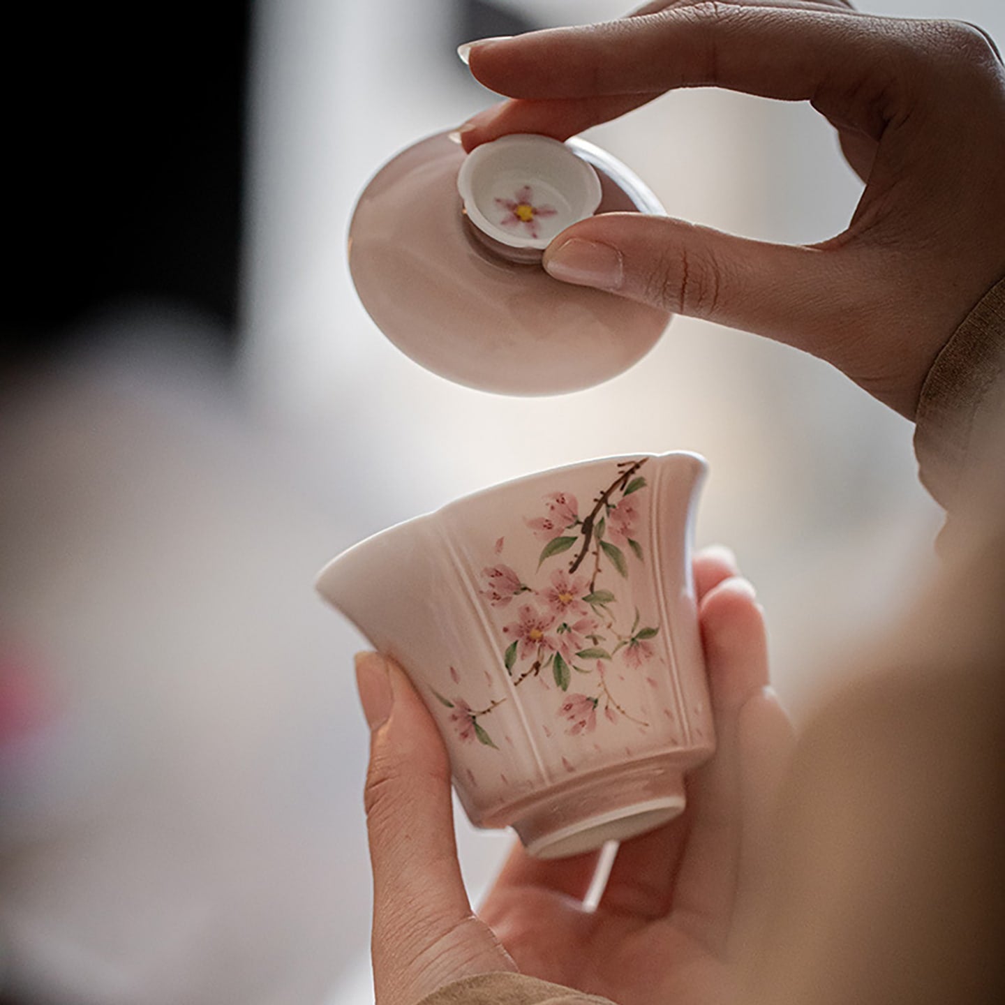 Cinder Rose Falling Peach Ode Contemplation Gaiwan — view 5