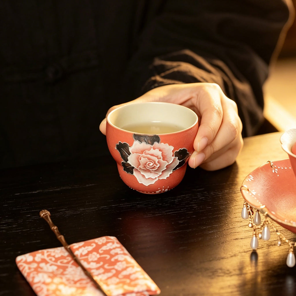 Cinnabar Red Brocade Peony Gourd Tasting Cup — view 2