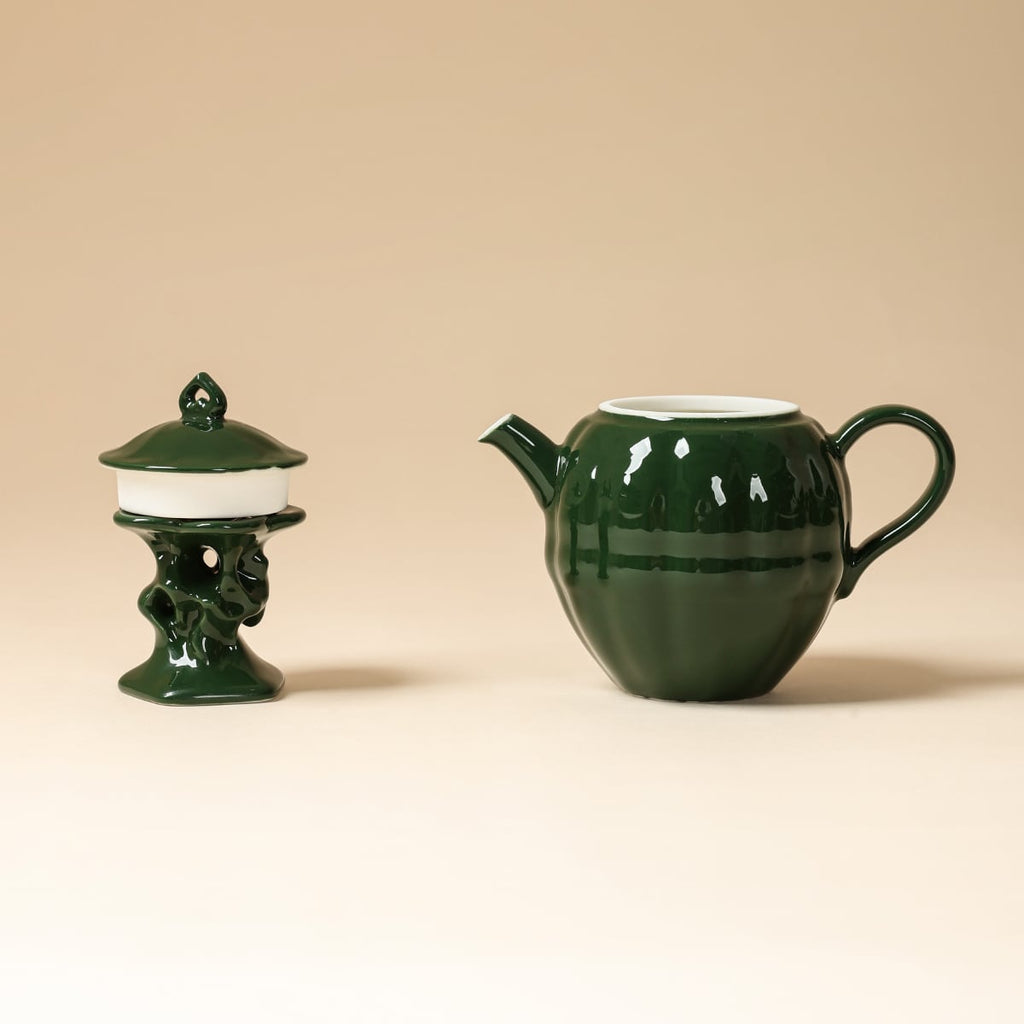 Deep Green Flower-on-Stone Lid Rest — view 2