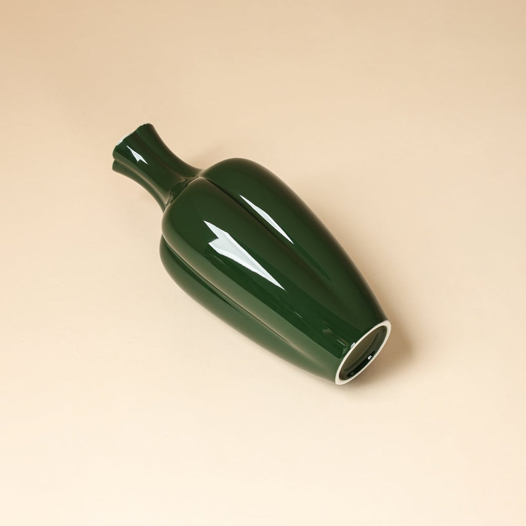 Deep Green Four-Leaf Clover Vase — view 5