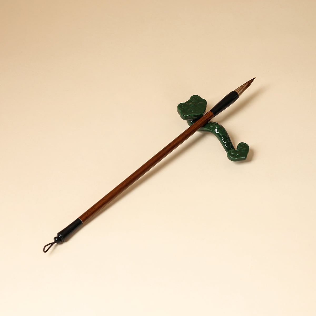 Deep Green Ruyi Brush Rest — view 4