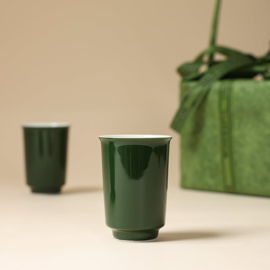 Deep Green Xishi Teapot & Two Guanru Cups Set — view 3
