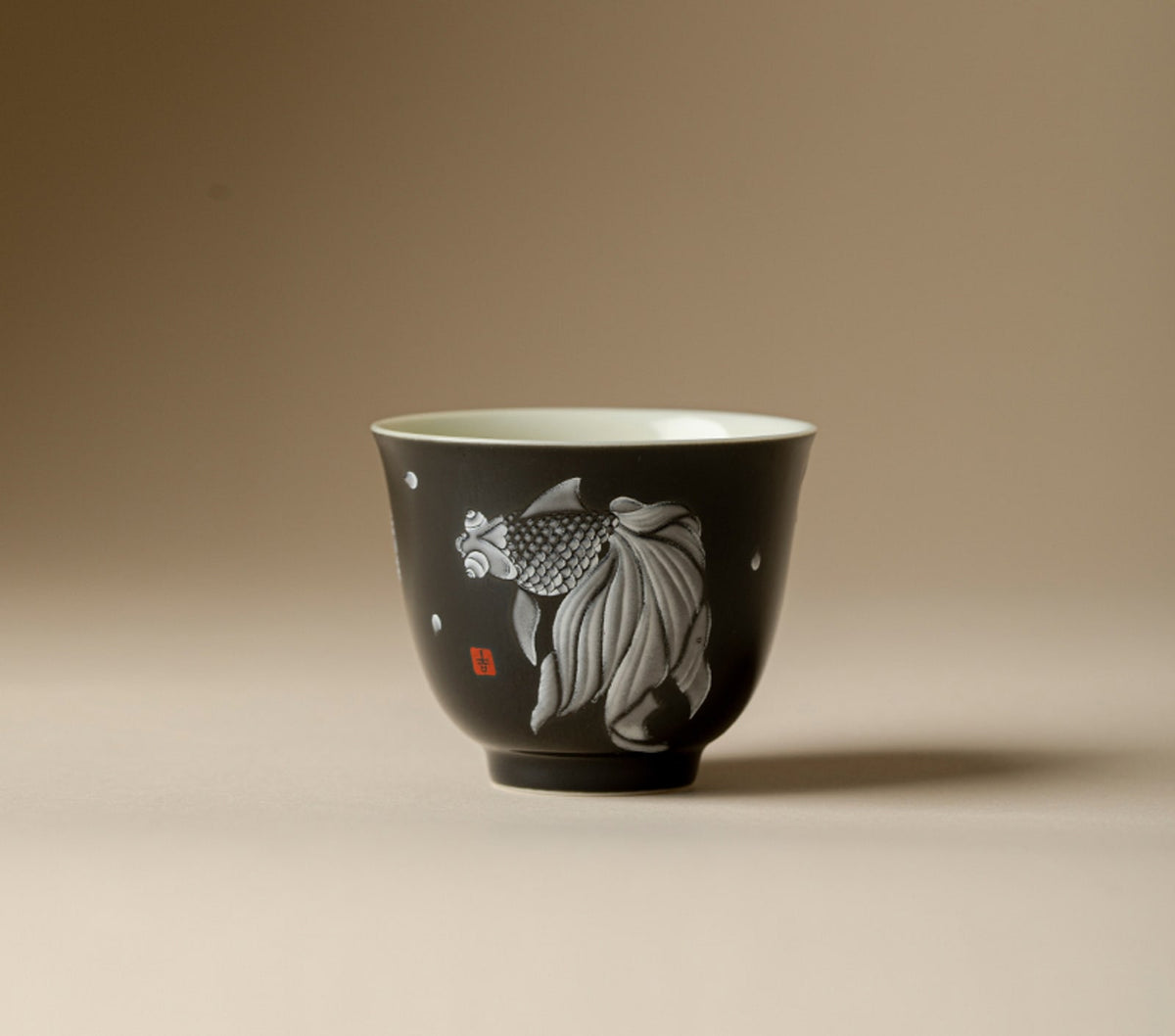 Fish in Water Flower Spirit Cup in Ink Black