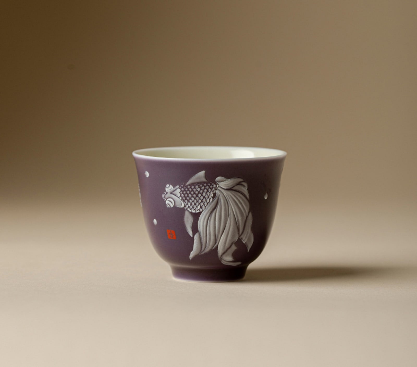 Fish in Water Flower Spirit Cup in Iridescent Violet