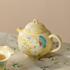 Gardenia Yellow Hand-Painted Daisy Full Moon Teapot — view 5