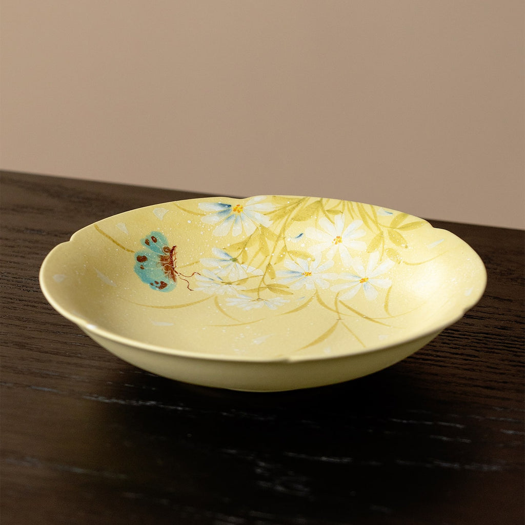 Gardenia Yellow Hand-Painted Daisy Petal-Rim Pot Rest — view 5