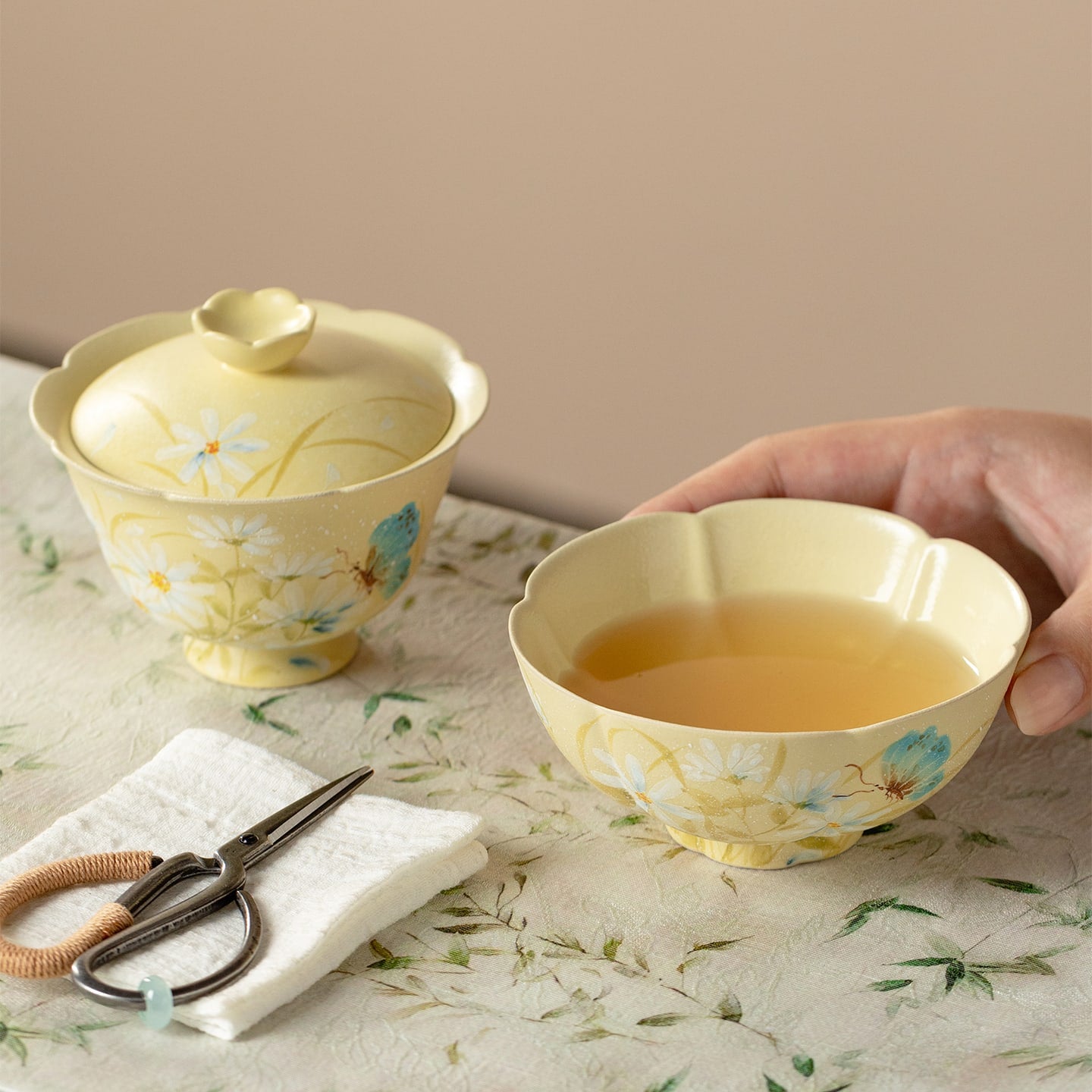 Gardenia Yellow Hand-Painted Daisy Wide Petal-Rim Tasting Cup — view 4