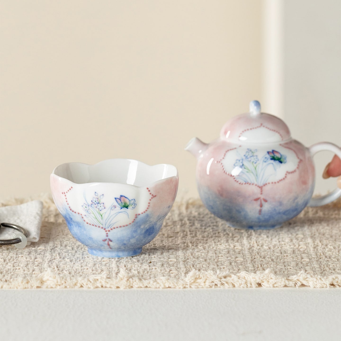 Hand-Painted Butterfly Garden Withered Lotus Tasting Cup — view 5
