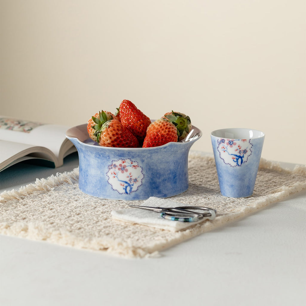 Hand-Painted Snow Plum Suhe Pot Rest — view 5
