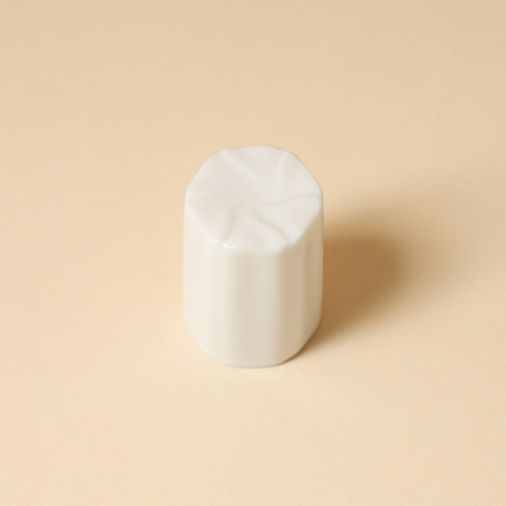 Ivory White Lid Rest — view 4