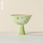 Meadow Green Hand-Painted Daisy High-Footed Flow Tasting Cup — view 2