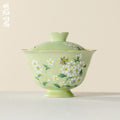 Meadow Green Hand-Painted Daisy High-Footed Petal-Rim Gaiwan — view 2