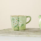 Meadow Green Hand-Painted Daisy Quiet-Frost Handle Tasting Cup — view 5