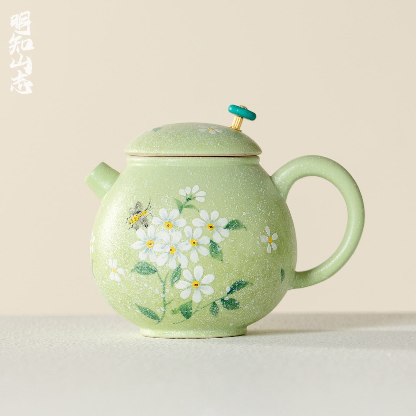 Meadow Green Hand-Painted Daisy Rounded Dumpling Teapot — view 2