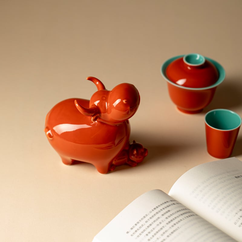 Palace Red Ox & Persimmon Tea Pet — view 2
