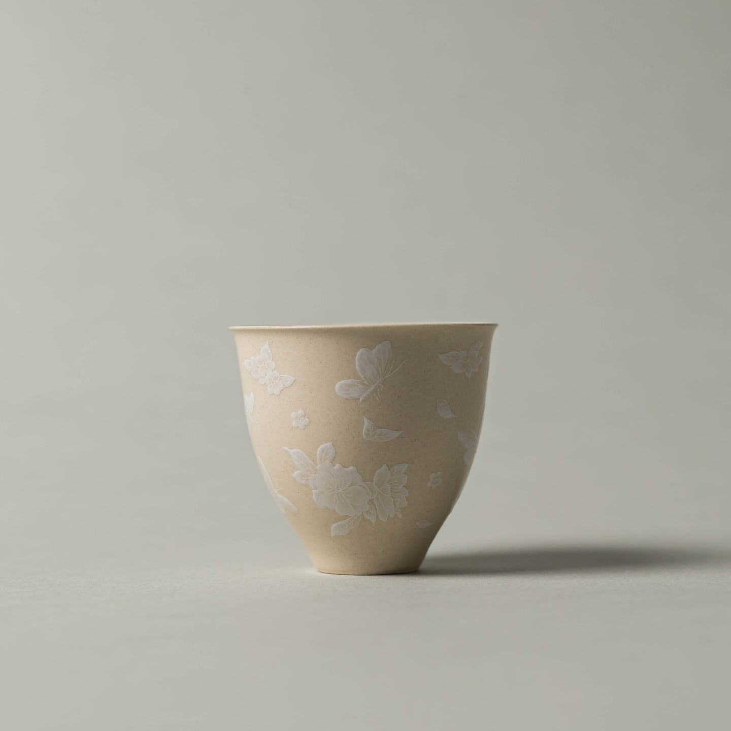 Pale Ash Butterfly Meadow Bell Cup No. 2 — view 3