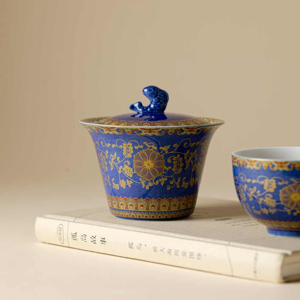 Qingding Gold Floral Gaiwan detail view