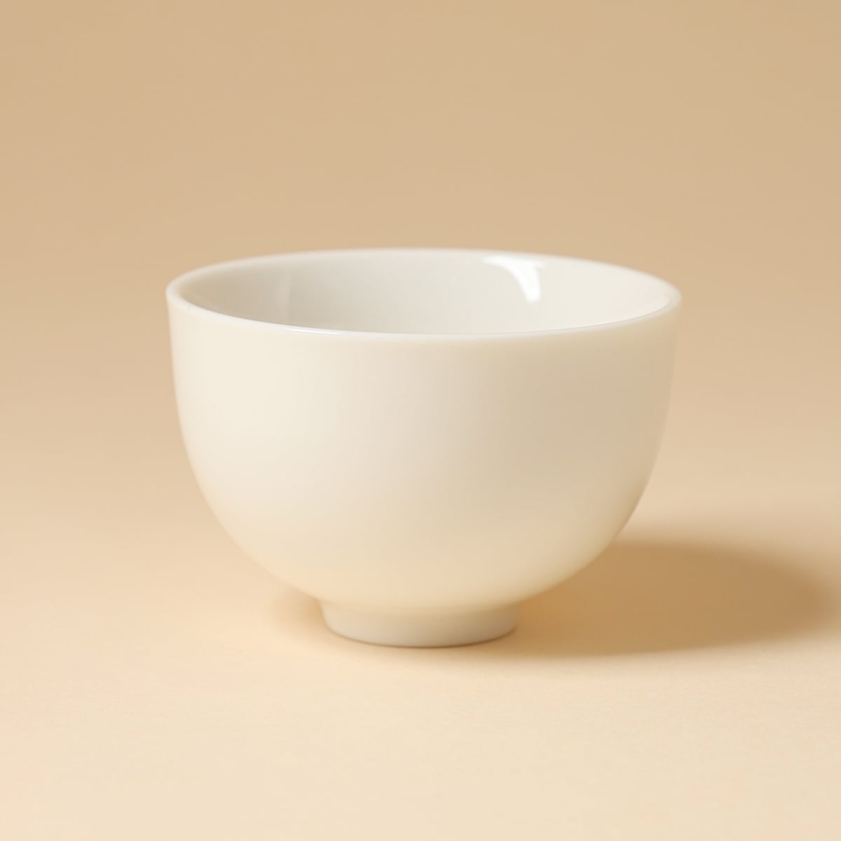 Straight-Rim Cup