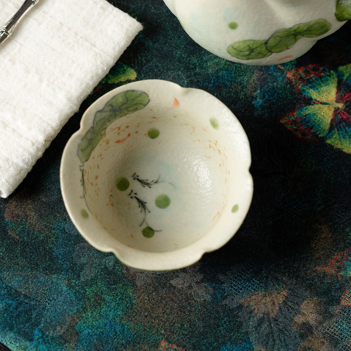 Tangerine Green Hand-Painted Lotus & Fish Petal-Rim Tasting Cup