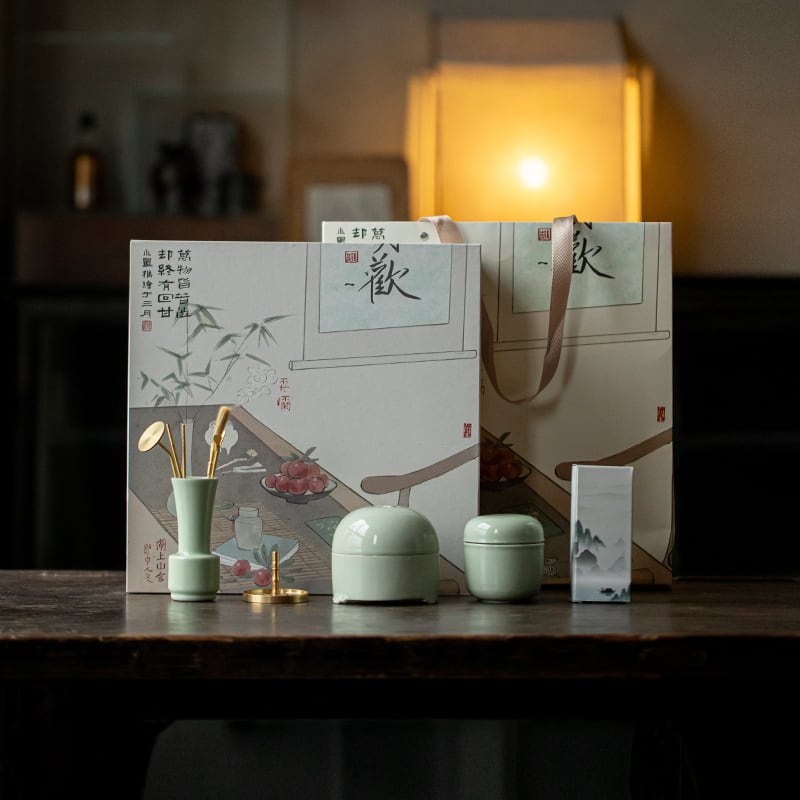 Unhurried Song Green Incense Set — view 5