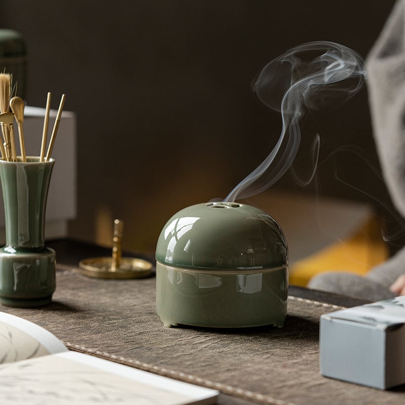 Unhurried Yue Green Incense Set — view 3