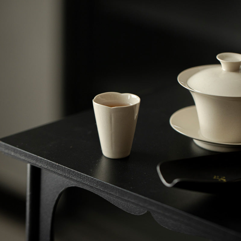 Wood Ash Zhixiao Tasting Cup